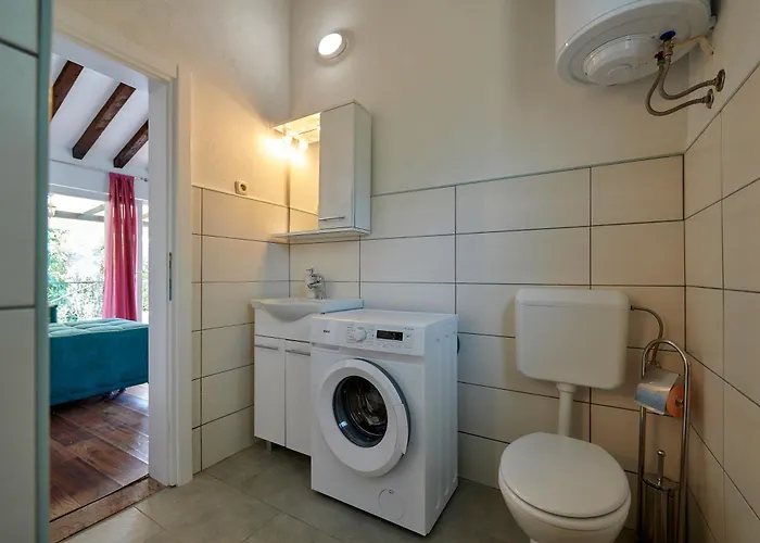 Spadici 80m From The