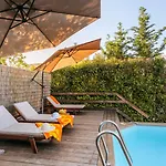 Spadici 80m From The Vila *