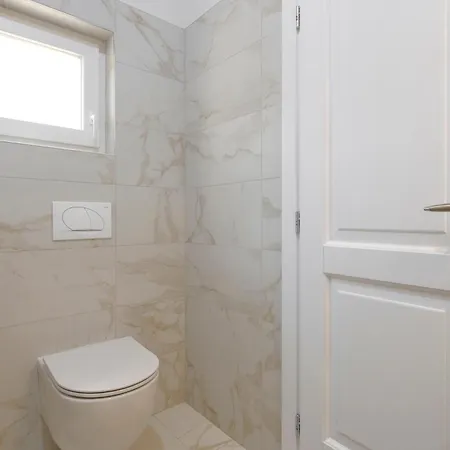 Spadici 80m From The