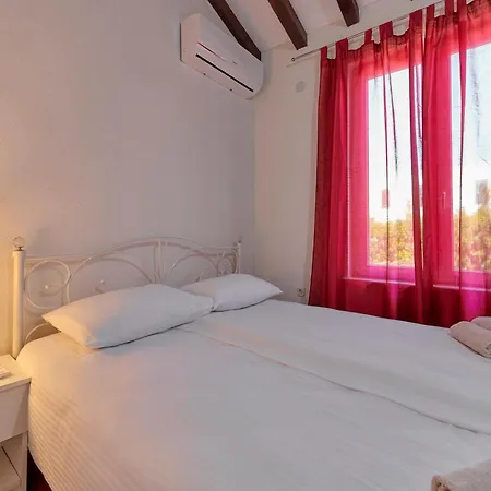 Spadici 80m From The