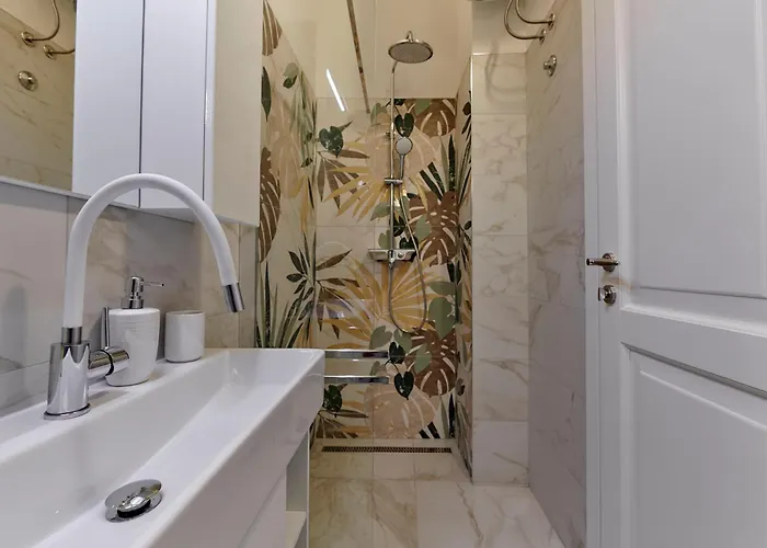 Spadici 80m From The *