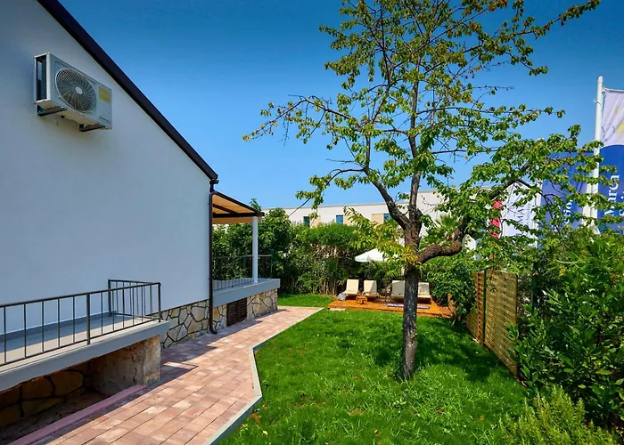 Vila Spadici 80m From The